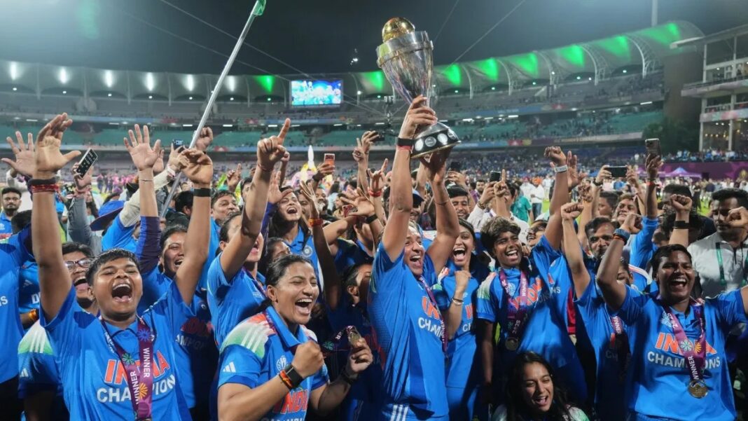 विश्व विजेता बनने के बाद सामने आया नया ‘टीम सॉन्ग’, हरमनप्रीत, मंधाना ने पूरी टीम के साथ मिलकर गाया