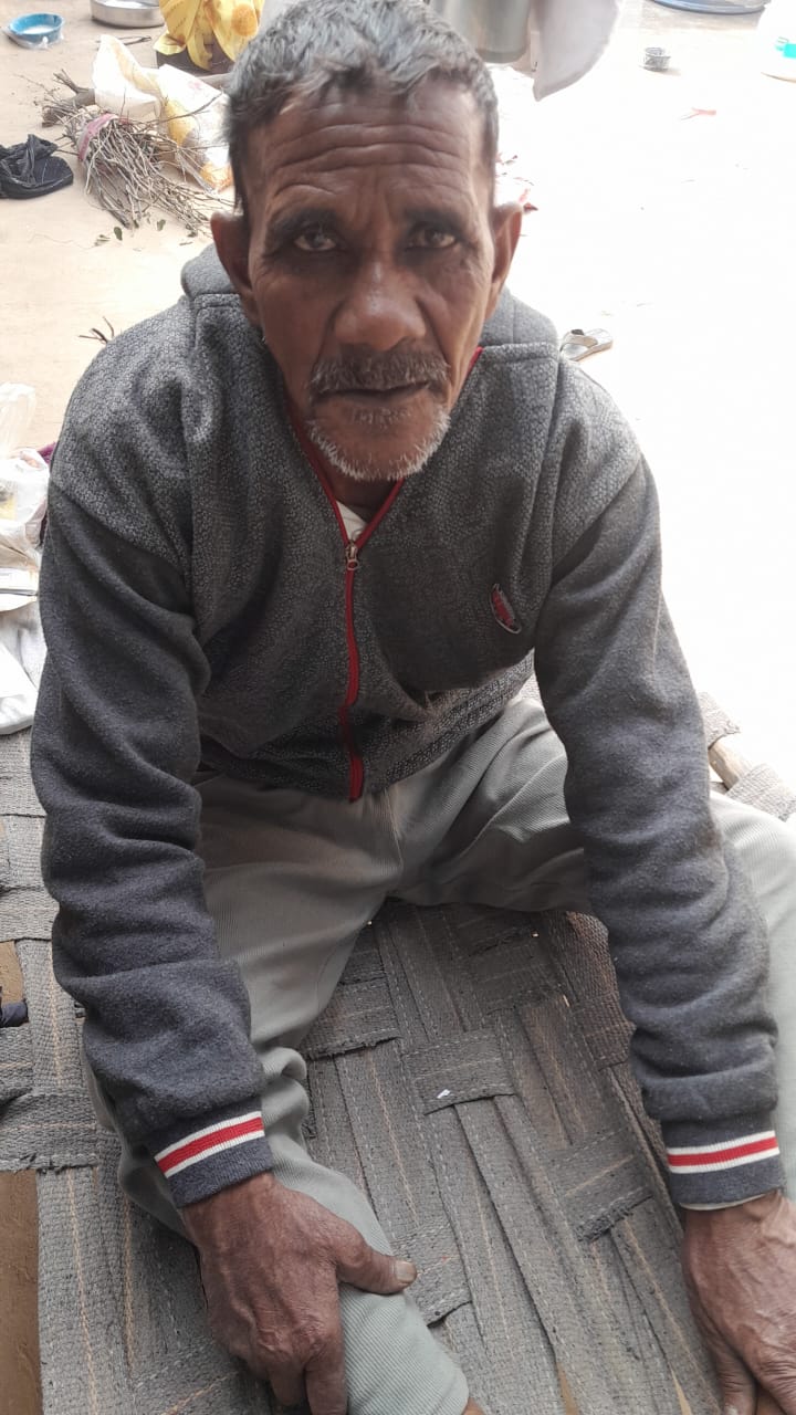 रामप्रसाद ने प्रशासन से लगाई गुहार — मिट्टी सप्लाई का बकाया पैसा दिलाने की मांग, सुरक्षा को लेकर भी जताई चिंता